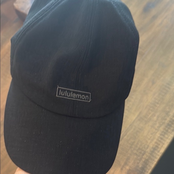 lululemon athletica Black Hat - Picture 1 of 4